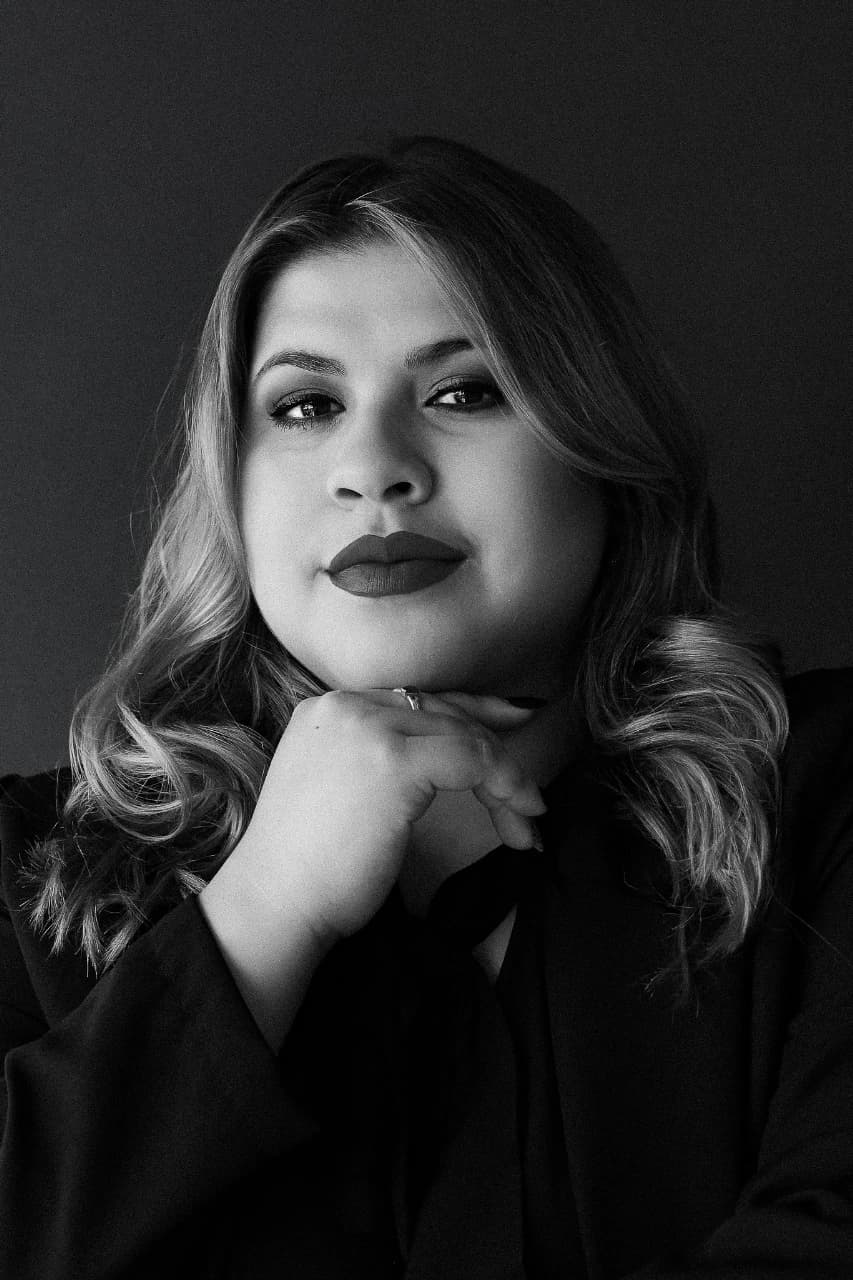 Dra. Karine Paulino - Advogada